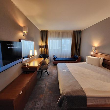 Hotel Wyndham Cluj Extérieur photo