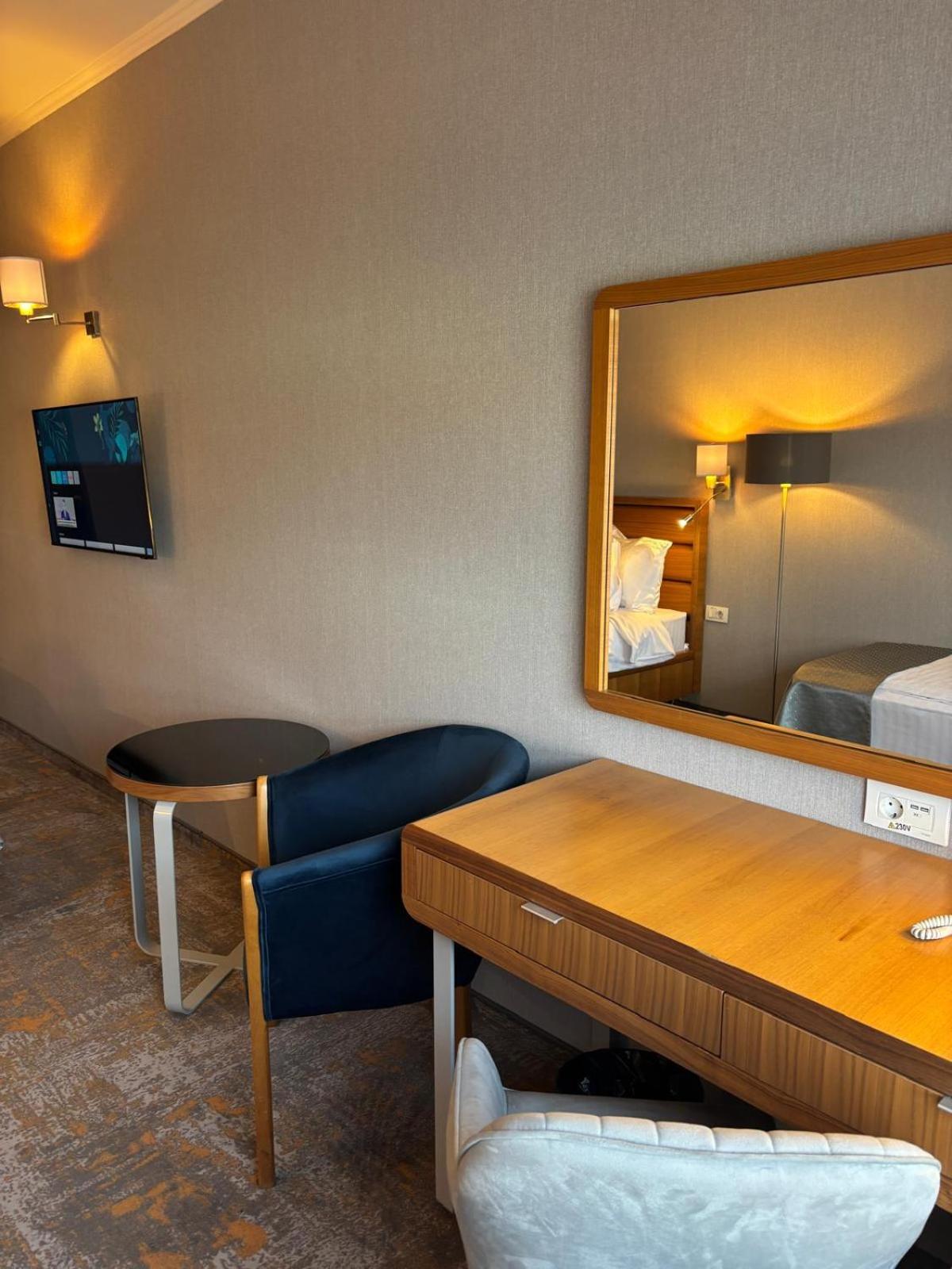 Hotel Wyndham Cluj Chambre photo